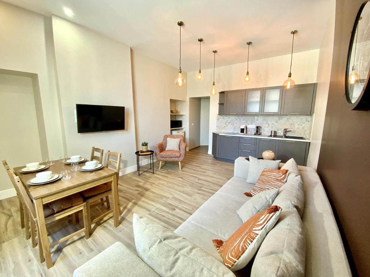 La Cosy Factory - Centre Historique Apartment ชองเบรี ภายนอก รูปภาพ