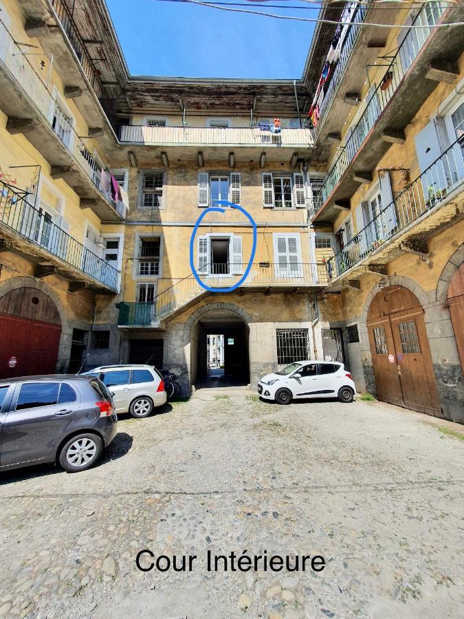 La Cosy Factory - Centre Historique Apartment ชองเบรี ภายนอก รูปภาพ